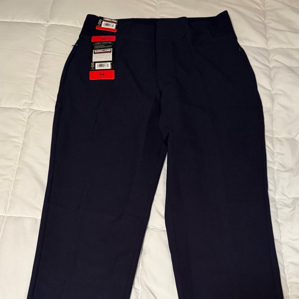 Kirkland Signature Deep Blue Leggings